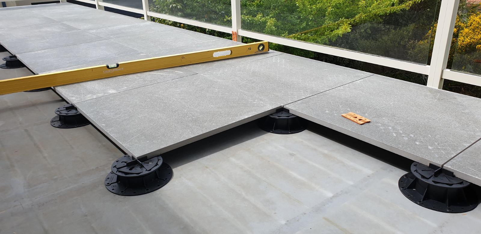 Benefits of Using Adjustable Paving Support Systems